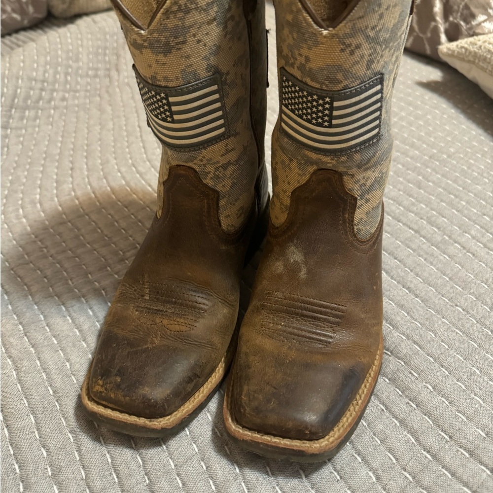 Boys Ariat Boots